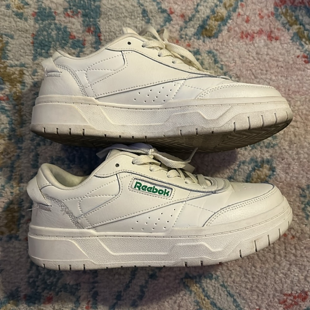 Women’s Reebok Sneakers size 7.5